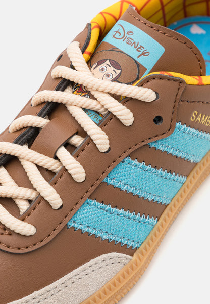 T story Woody